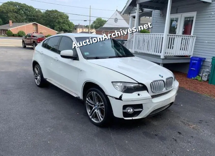 BMW X6 XDRIVE3 2010 VIN: 5UXFG4C52AL225555