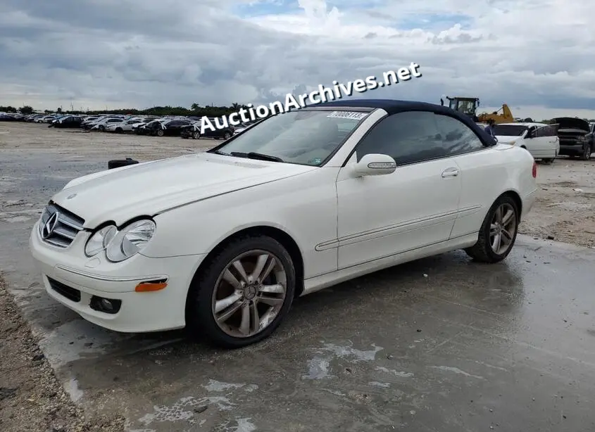 MERCEDES-BENZ CLK 350 2006 VIN: WDBTK56G76T072411