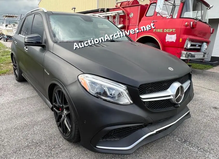 MERCEDES-BENZ GLE 63 AMG 2016 VIN: 4JGDA7FB7GA631599