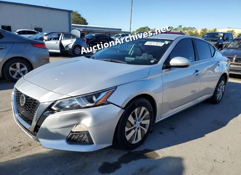 NISSAN ALTIMA S 2019 VIN: 1N4BL4BV2KC127758