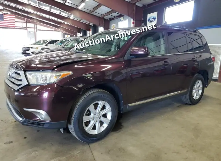 TOYOTA HIGHLANDER 2012 VIN: 5TDBK3EH3CS101456