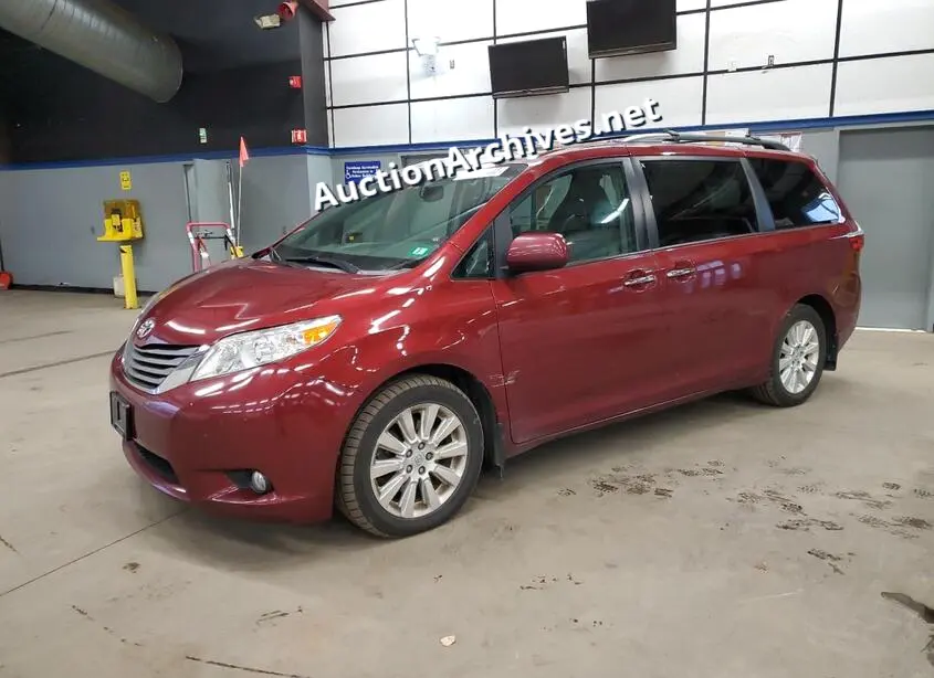 TOYOTA SIENNA XLE 2015 VIN: 5TDDK3DC5FS113868