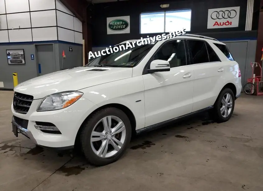 MERCEDES-BENZ ML 350 BLU 2012 VIN: 4JGDA2EB4CA010898