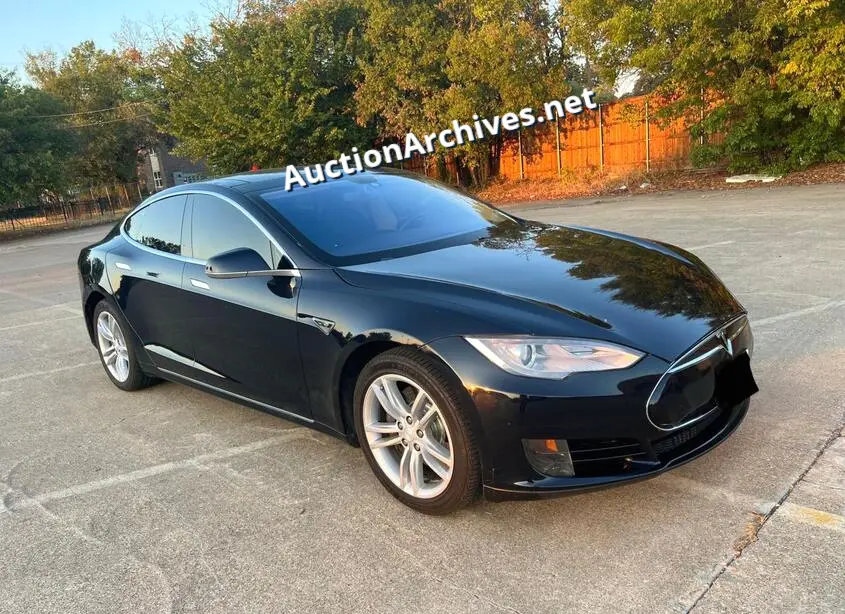 TESLA MODEL S 2013 VIN: 5YJSA1CG6DFP13870