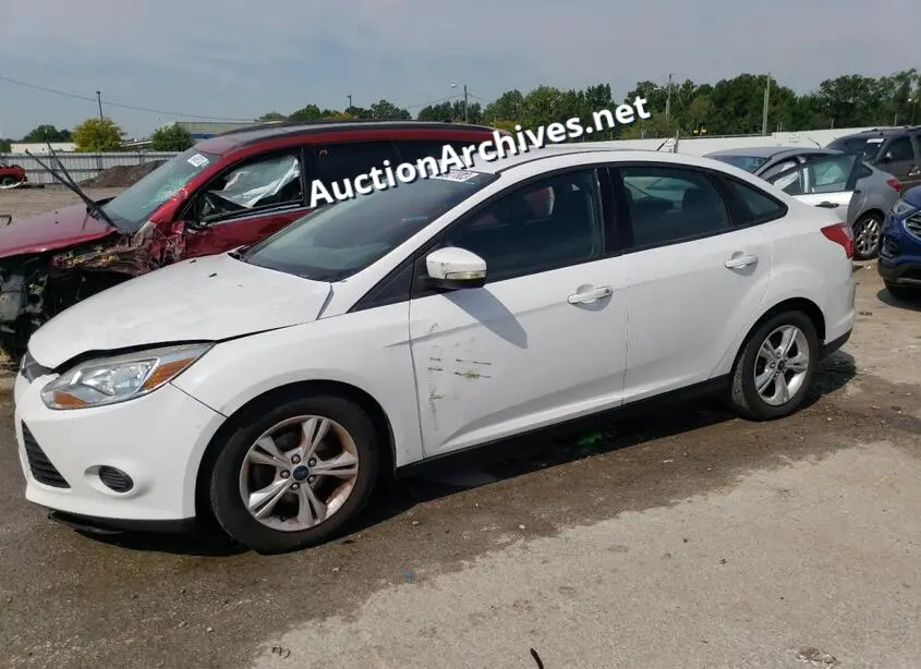 FORD FOCUS SE 2014 VIN: 1FADP3F23EL313028