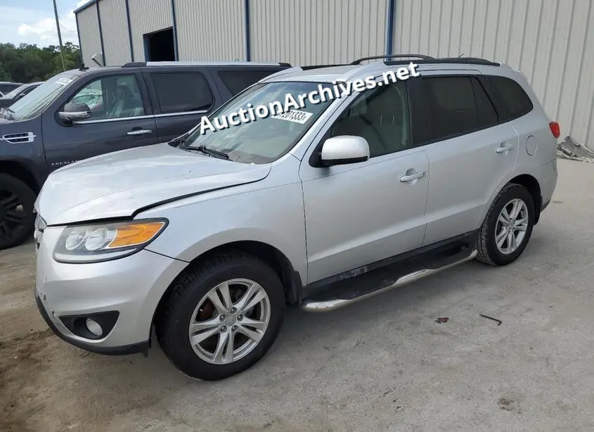 HYUNDAI SANTA FE 2012 VIN: 5XYZH4AG2CG110825