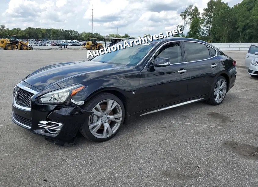 INFINITI Q70L 3.7 2017 VIN: JN1BY1PP7HM170888
