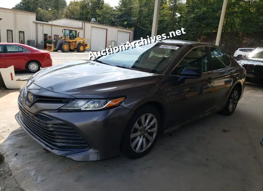 TOYOTA CAMRY L 2018 VIN: 4T1B11HK1JU068735
