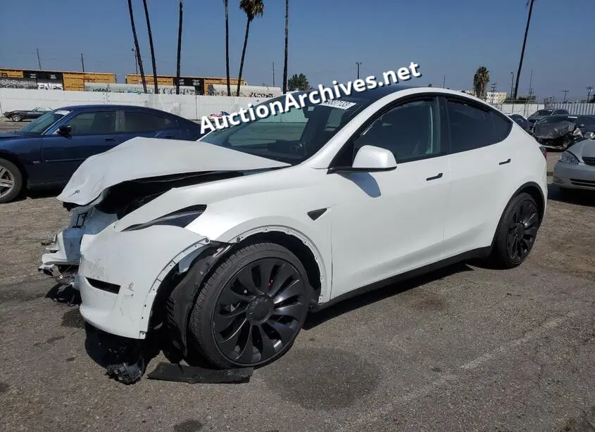 TESLA MODEL Y 2023 VIN: 7SAYGDEF1PF670285