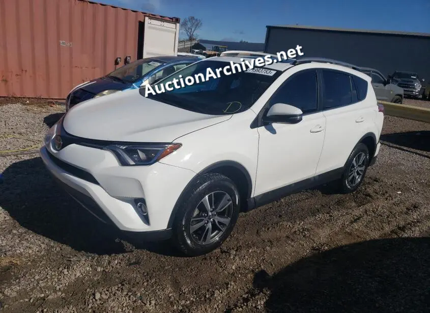 TOYOTA RAV4 XLE 2017 VIN: 2T3WFREV5HW398749
