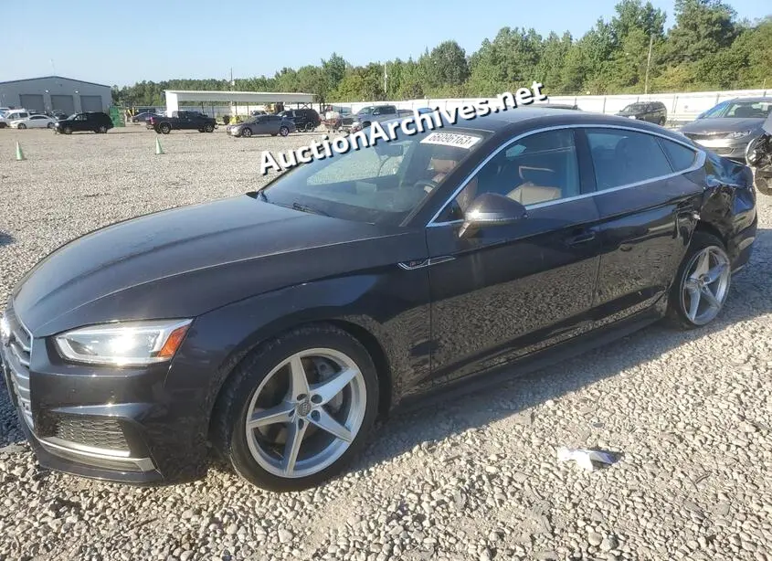AUDI A5 PREMIUM 2018 VIN: WAUENCF52JA041234