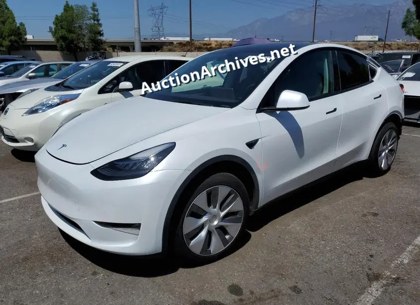 TESLA MODEL Y 2023 VIN: 7SAYGDEE5PA063293