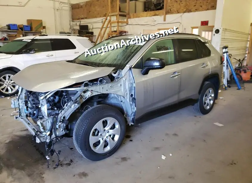TOYOTA RAV4 LE 2020 VIN: 2T3F1RFV2LC111097