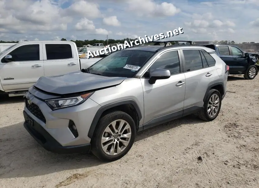 TOYOTA RAV4 XLE P 2020 VIN: 2T3C1RFV7LW083783