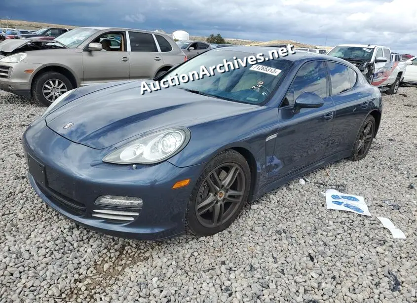 PORSCHE PANAMERA 2 2011 VIN: WP0AA2A76BL016665