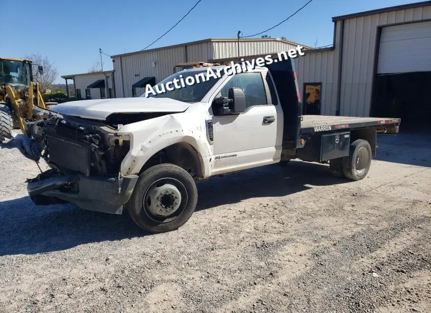 FORD F450 2018 VIN: 1FDUF4GTXJEB84581