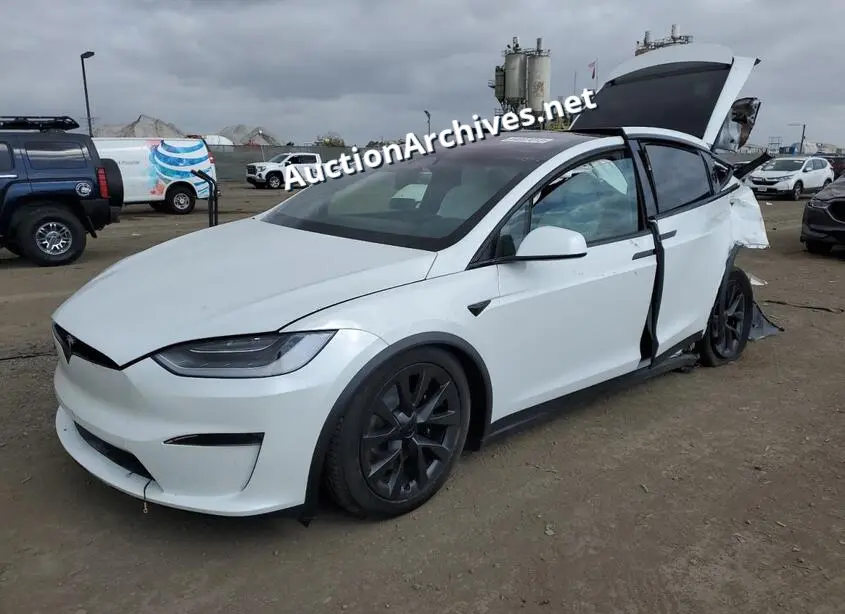 TESLA MODEL X 2023 VIN: 7SAXCBE51PF367011