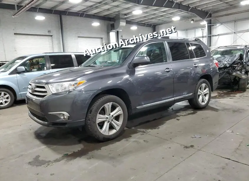 TOYOTA HIGHLANDER 2013 VIN: 5TDDK3EH8DS213177