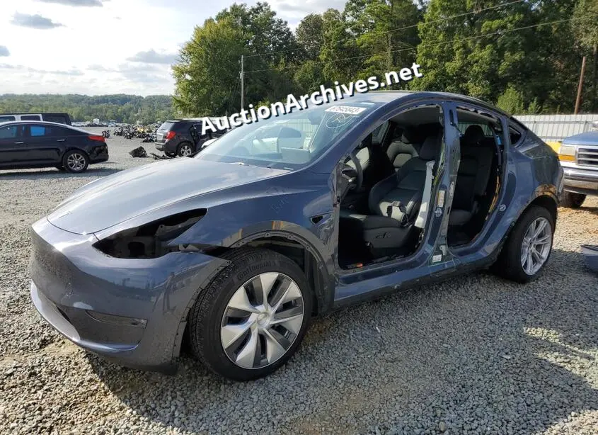 TESLA MODEL Y 2023 VIN: 7SAYGDEE6PA040668