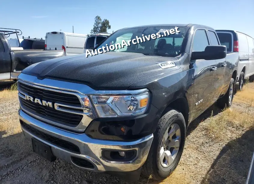 RAM 1500 BIG H 2019 VIN: 1C6RREBT8KN891492