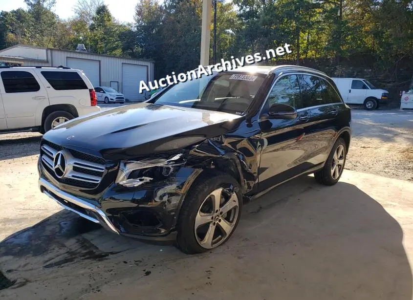 MERCEDES-BENZ GLC 300 2019 VIN: WDC0G4JB5KV159101