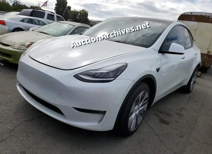 TESLA MODEL Y 2022 VIN: 7SAYGDEE4NF572937