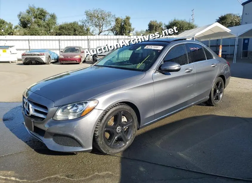 MERCEDES-BENZ C 300 2017 VIN: 55SWF4JB7HU202541