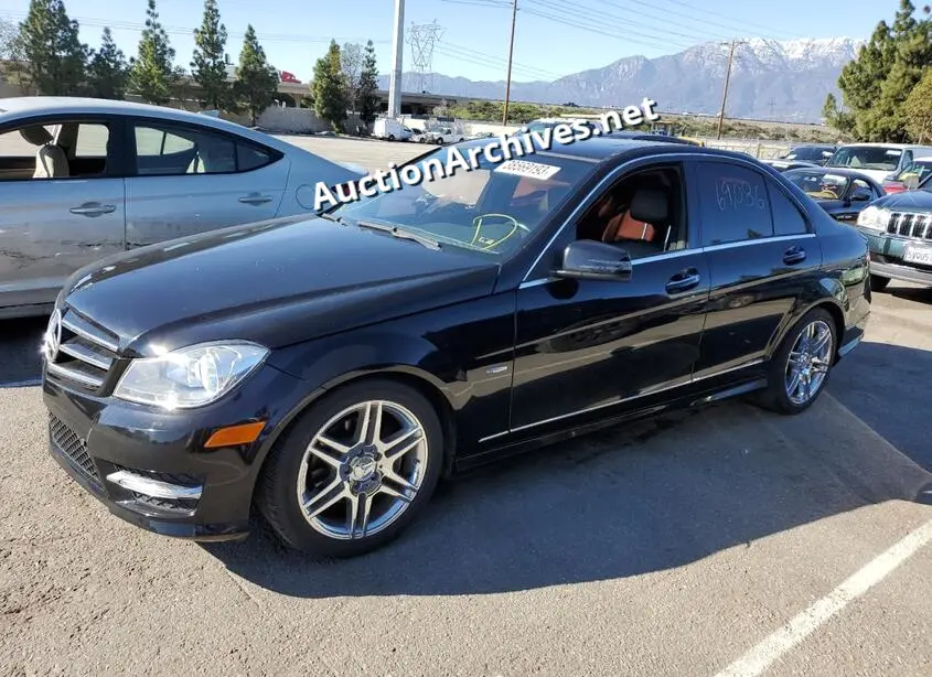 MERCEDES-BENZ C 250 2012 VIN: WDDGF4HB7CA609388
