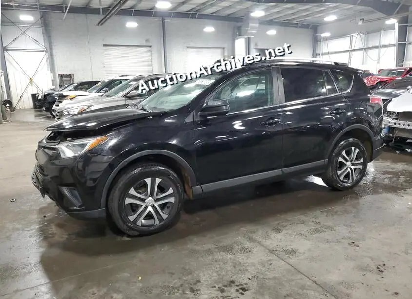 TOYOTA RAV4 LE 2018 VIN: 2T3BFREV0JW817823
