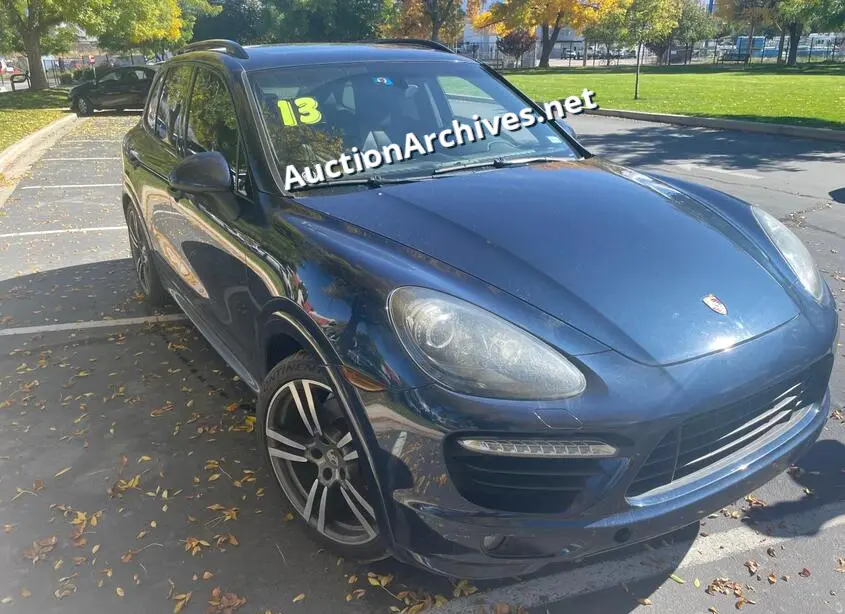 PORSCHE CAYENNE GT 2013 VIN: WP1AD2A22DLA74821