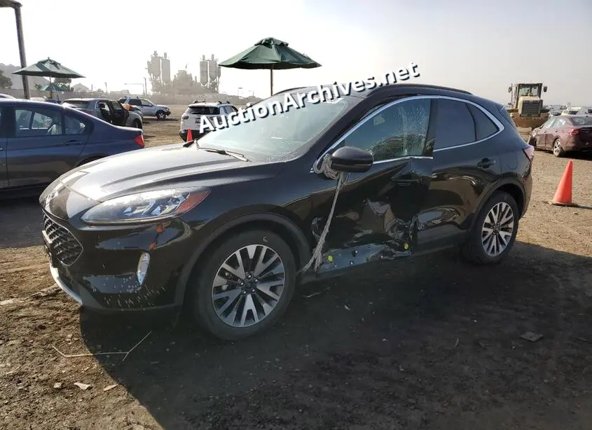 FORD ESCAPE TIT 2020 VIN: 1FMCU0DZ5LUA40755