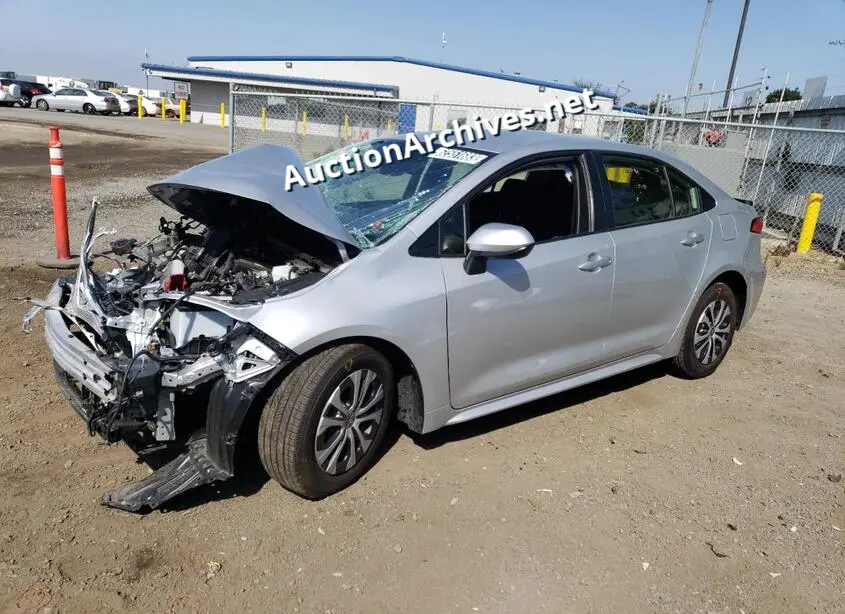 TOYOTA COROLLA LE 2022 VIN: JTDEAMDE8NJ048413