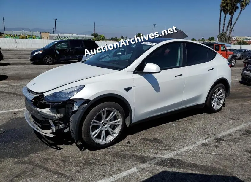 TESLA MODEL Y 2023 VIN: 7SAYGDEEXPA038924