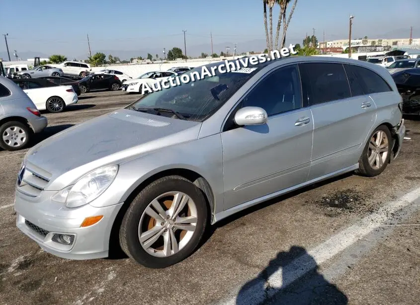 MERCEDES-BENZ R 350 2006 VIN: 4JGCB65EX6A005347