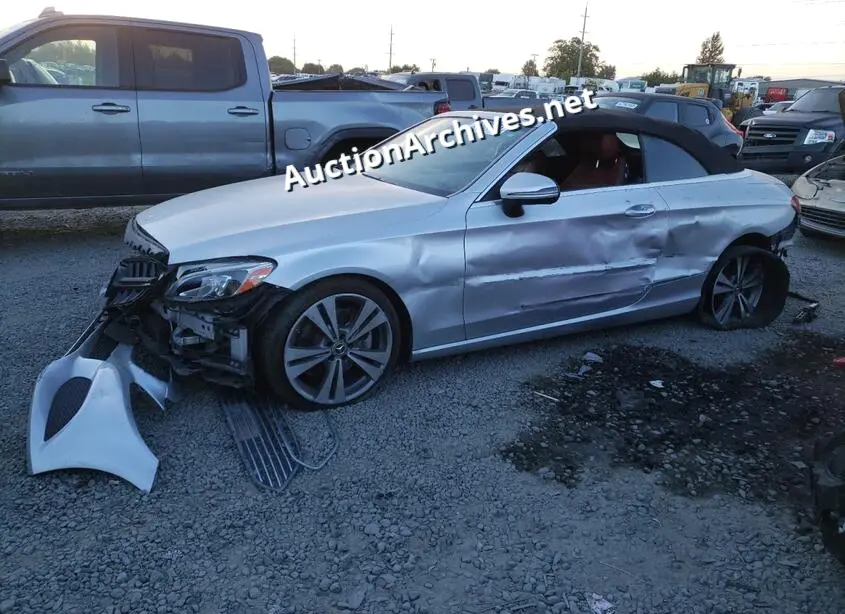 MERCEDES-BENZ C 300 4MAT 2017 VIN: WDDWK4KB5HF540582