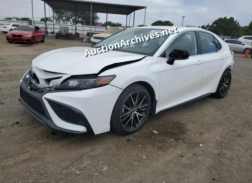 TOYOTA CAMRY SE 2021 VIN: 4T1G11AK9MU480986