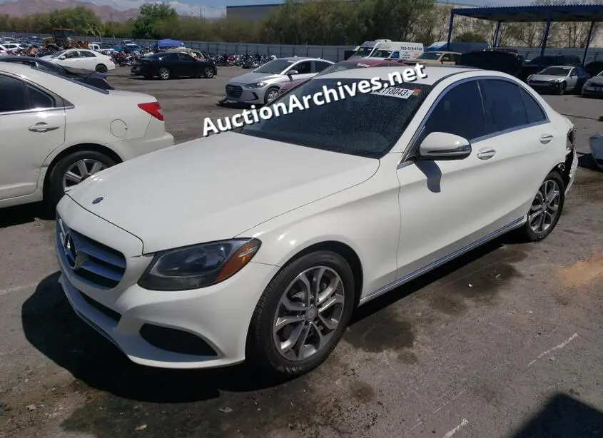 MERCEDES-BENZ C 300 2016 VIN: 55SWF4JB5GU160580
