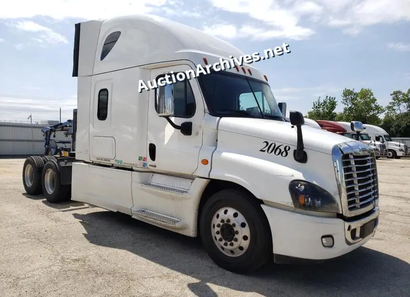FREIGHTLINER CASCADIA 1 2016 VIN: 3AKJGLD57GSHD5215