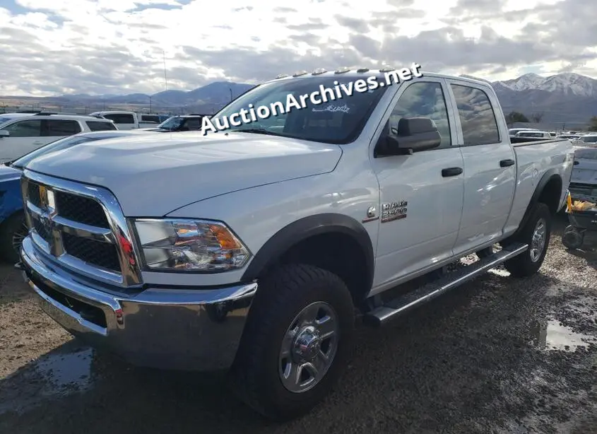 RAM 2500 ST 2018 VIN: 3C6UR5CL0JG314245