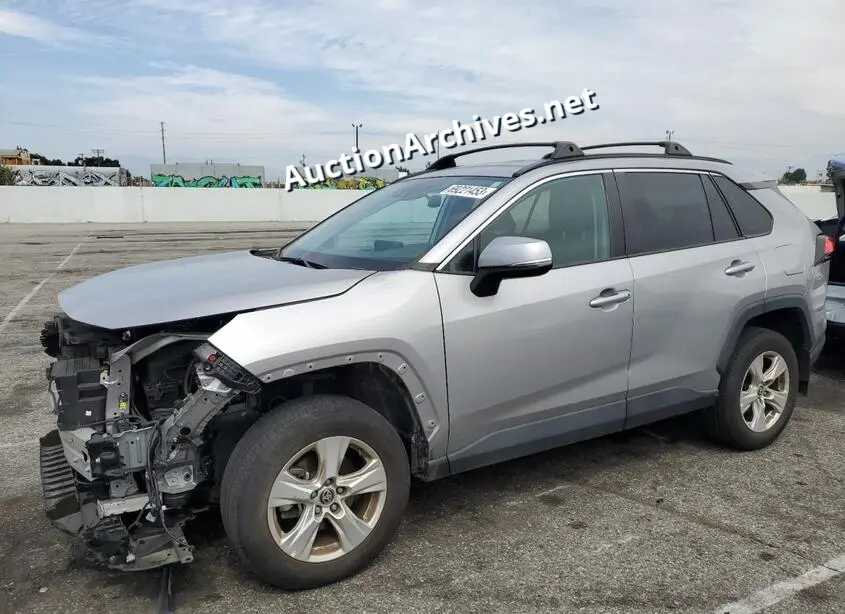 TOYOTA RAV4 XLE 2021 VIN: 2T3W1RFV4MC152705