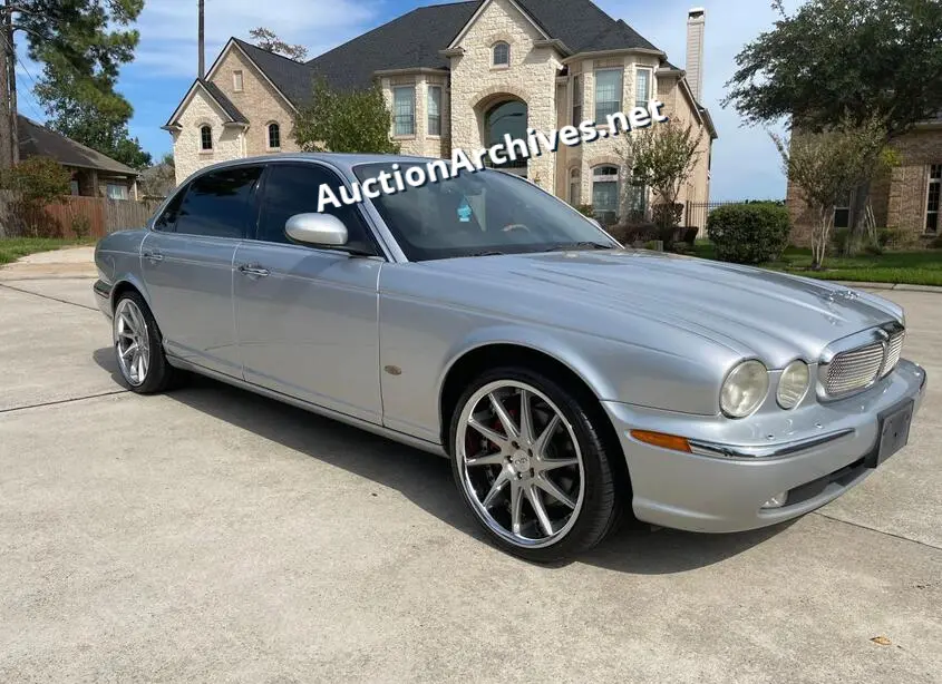 JAGUAR XJ8 L 2006 VIN: SAJWA79B26SH09129