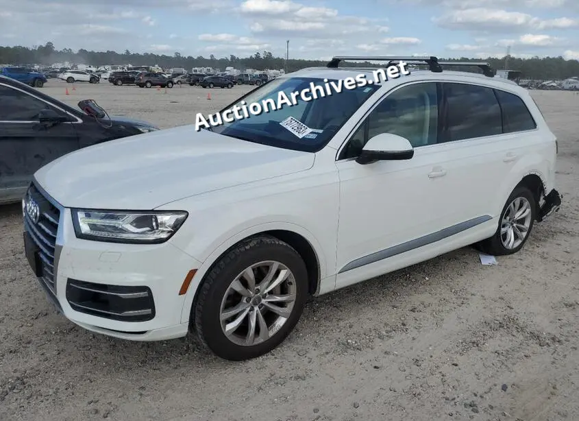 AUDI Q7 PREMIUM 2018 VIN: WA1LAAF70JD038336