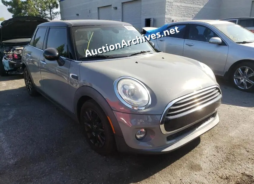 MINI COOPER 2017 VIN: WMWXU1C36H2F78683