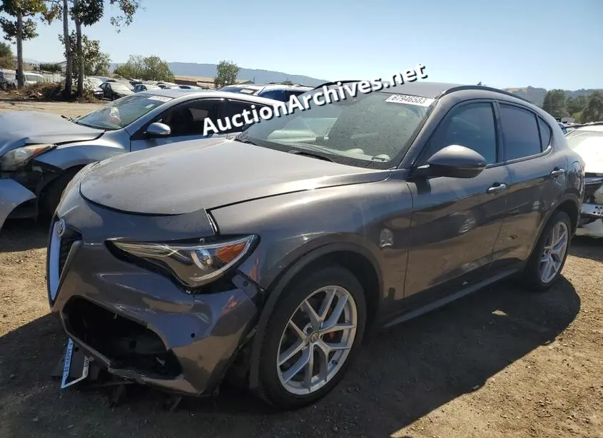ALFA ROMEO STELVIO TI 2019 VIN: ZASPAKBN7K7C39725