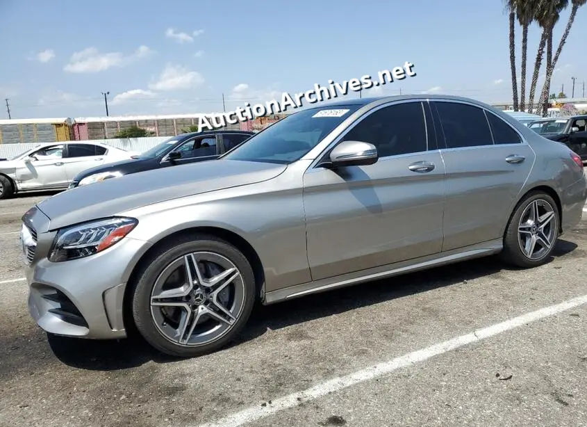 MERCEDES-BENZ C 300 2020 VIN: 55SWF8DB7LU329558