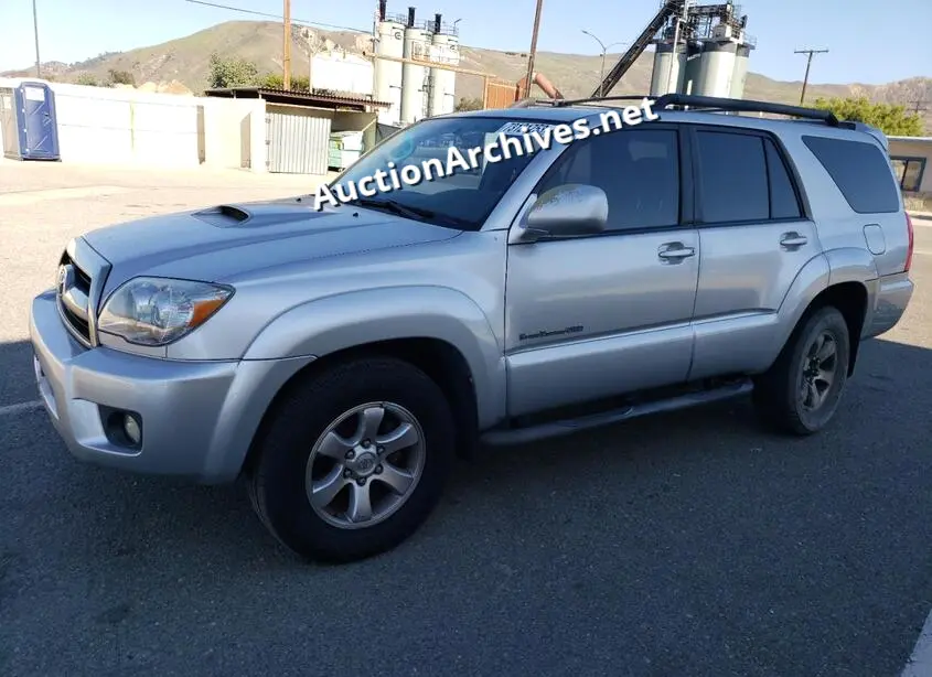 TOYOTA 4RUNNER SR 2007 VIN: JTEBU14R778095949