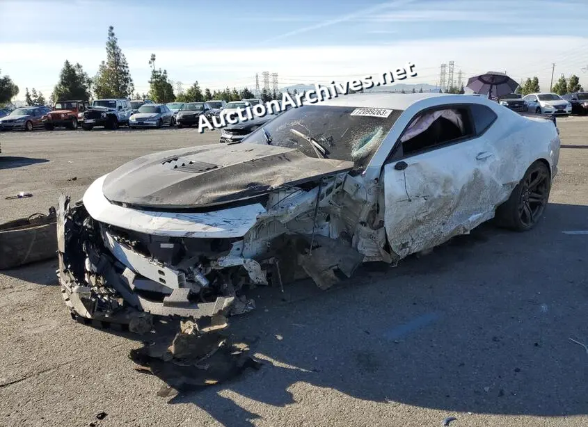 CHEVROLET CAMARO SS 2019 VIN: 1G1FE1R73K0132408
