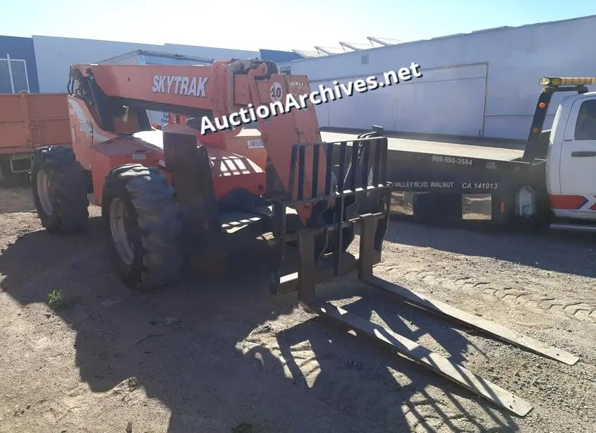 SKTR FORKLIFT 2012 VIN: 0160022260