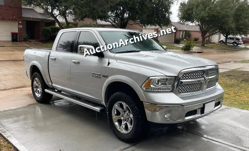 RAM 1500 SPORT 2017 VIN: 1C6RR7MT2HS565724