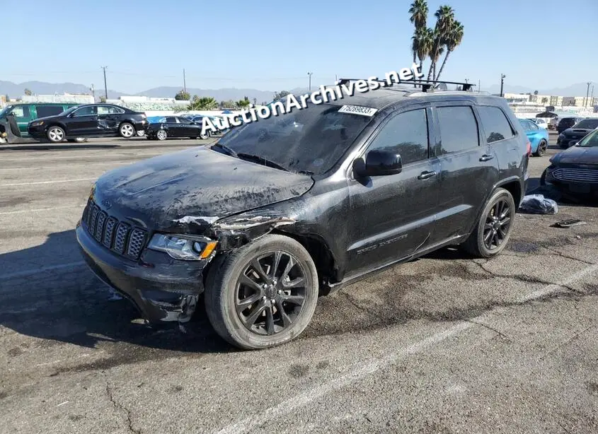 JEEP GRAND CHER 2017 VIN: 1C4RJFAG1HC720324
